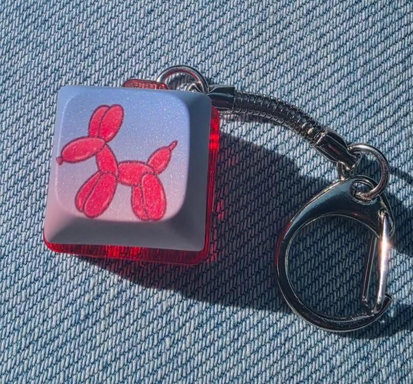 Balloon dog keycap